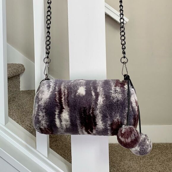 Handmade Real Rex Rabbit Fur Barrel Bag/Crossbody Includes Fur Ball Bag Charm - Picture 5 of 16